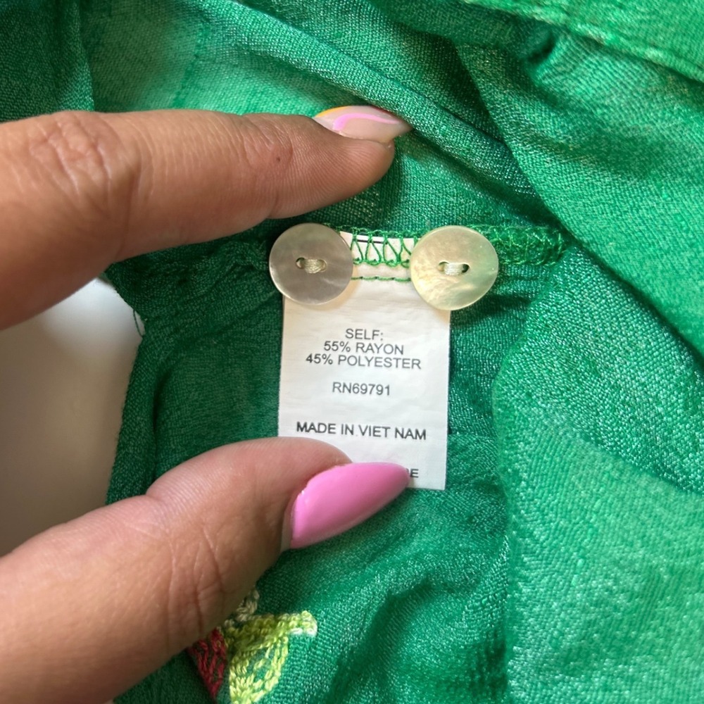 Green Floral Embroidered Button Down Blouse XL - Picture 5 of 7